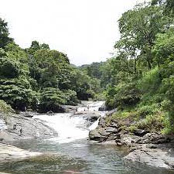 kozhipara waterfall